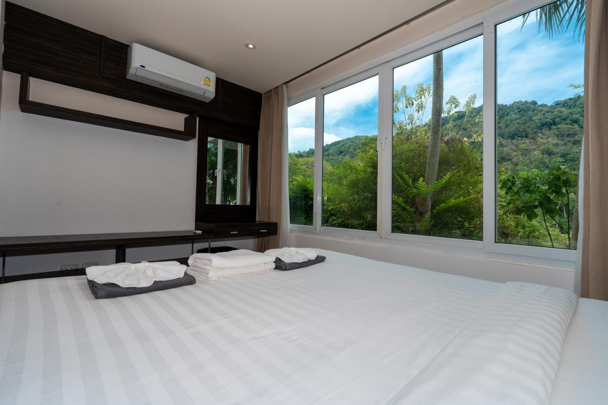Kalim Unparalleled Sea View * Patong