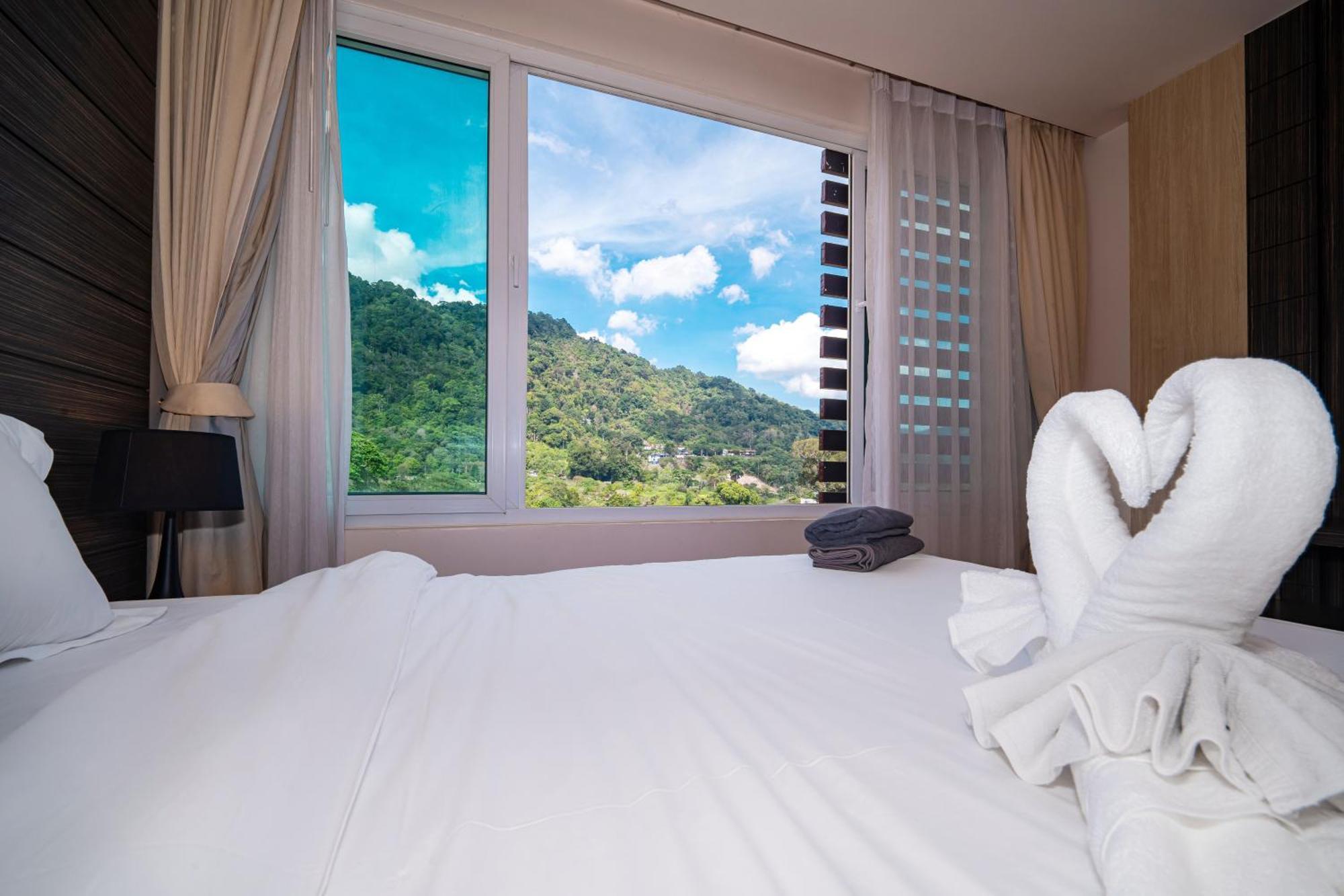 Kalim Unparalleled Sea View * Patong