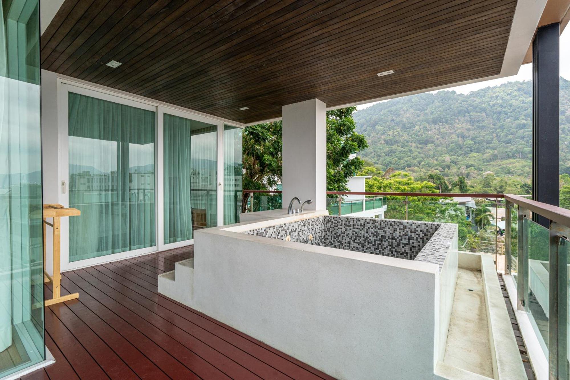 Kalim Unparalleled Sea View Apartment *